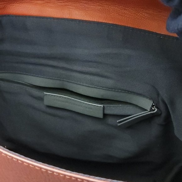 Over sized purse - Picture 3 of 4